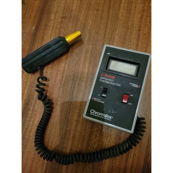Chromalox C-600HE Infrared Thermometer - Picture 1 of 3
